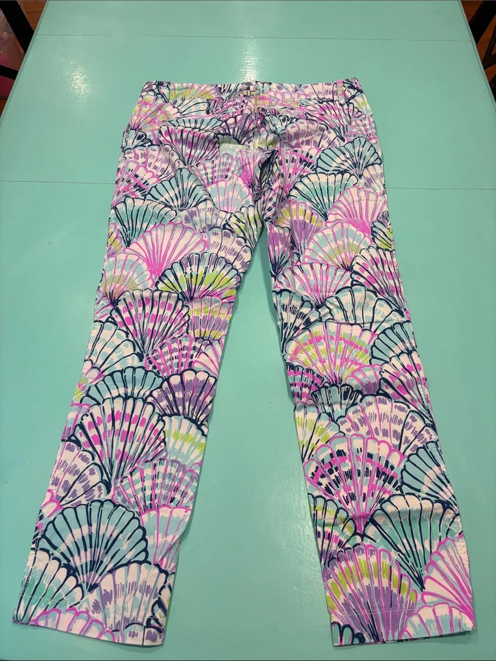Lilly Pulitzer Pink Multicolor Shell-Print Cropped Pants - Picture 3 of 3